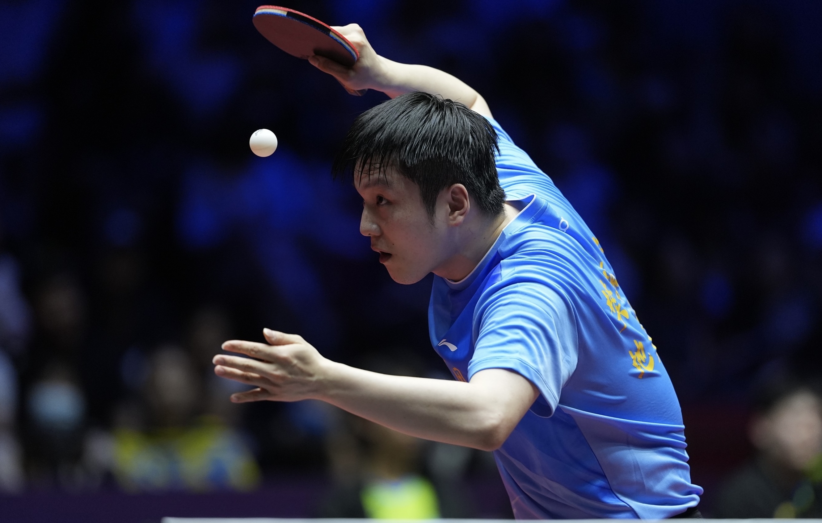 德国队逆转英格兰队，樊振东惊艳四座