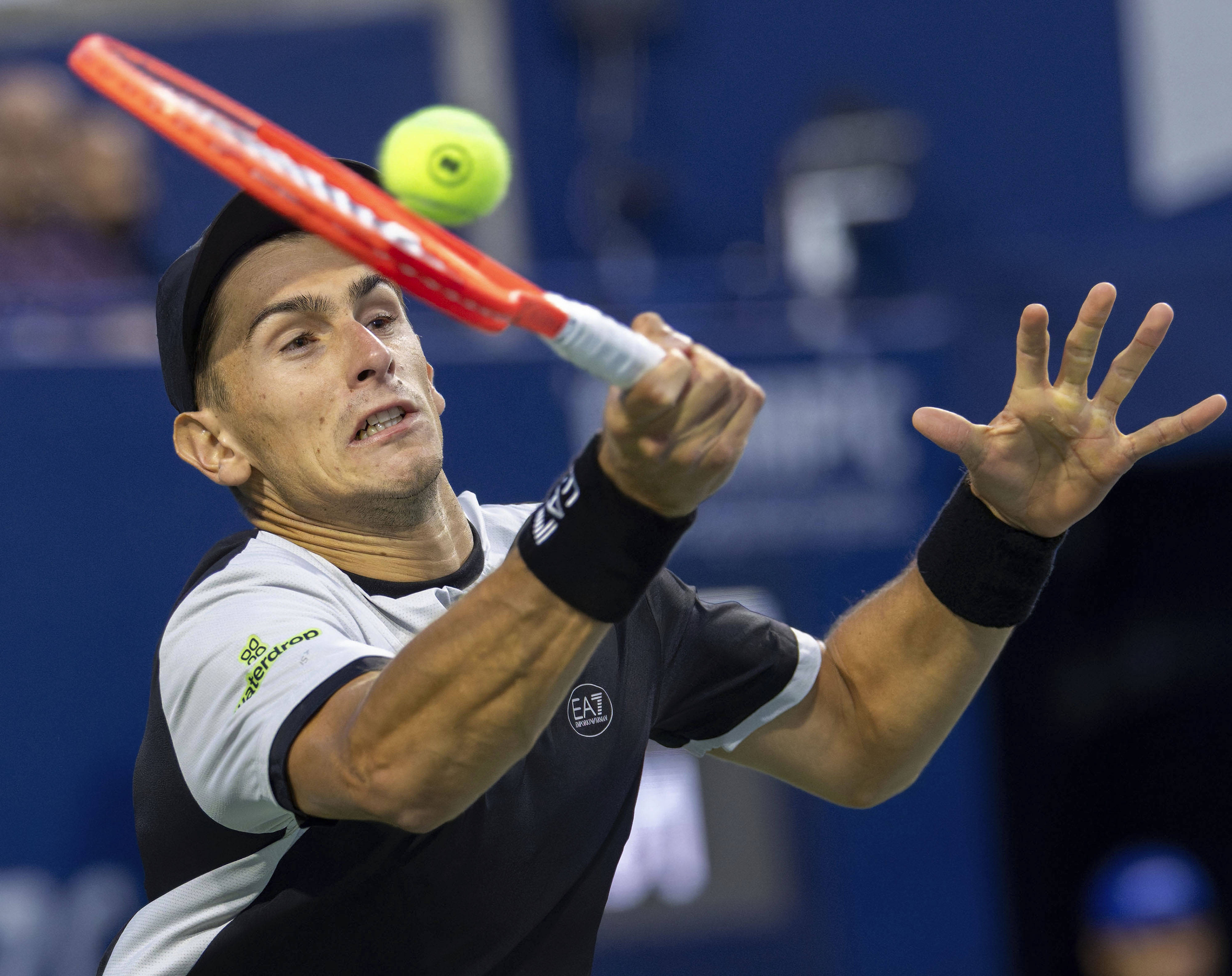 IM体育世界杯2026-法国网球队碾压英国网球队，兹维列夫送出助攻