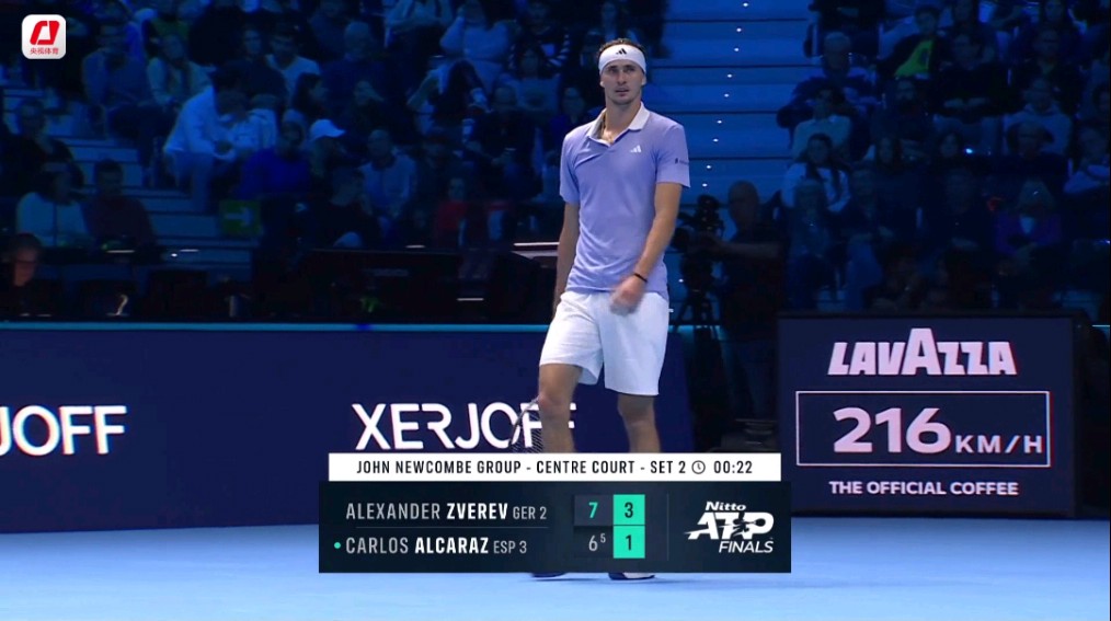 法国网球队碾压英国网球队，兹维列夫送出助攻