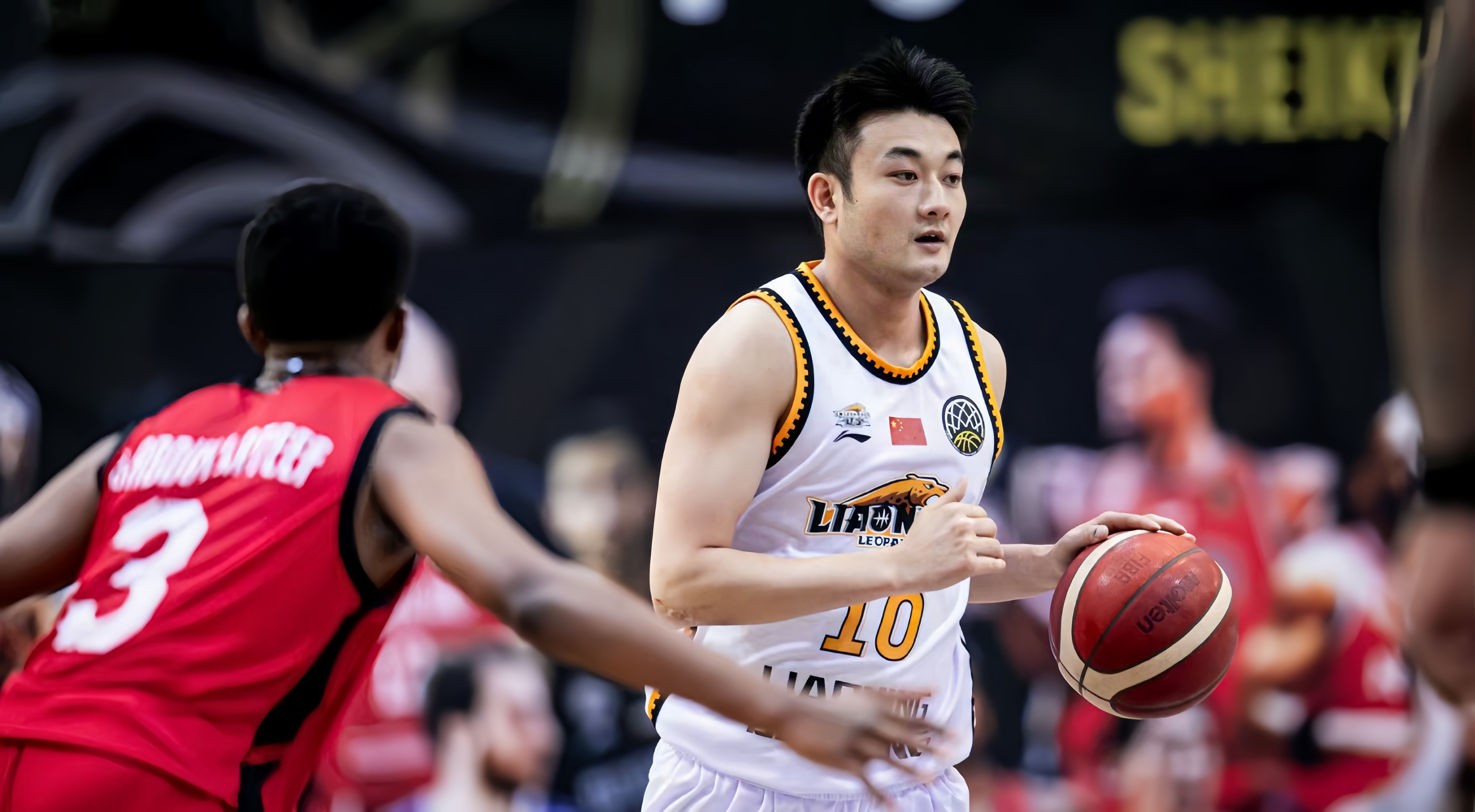 IM体育官网入口-辽宁队领先，关键球员伤愈回归士气高涨