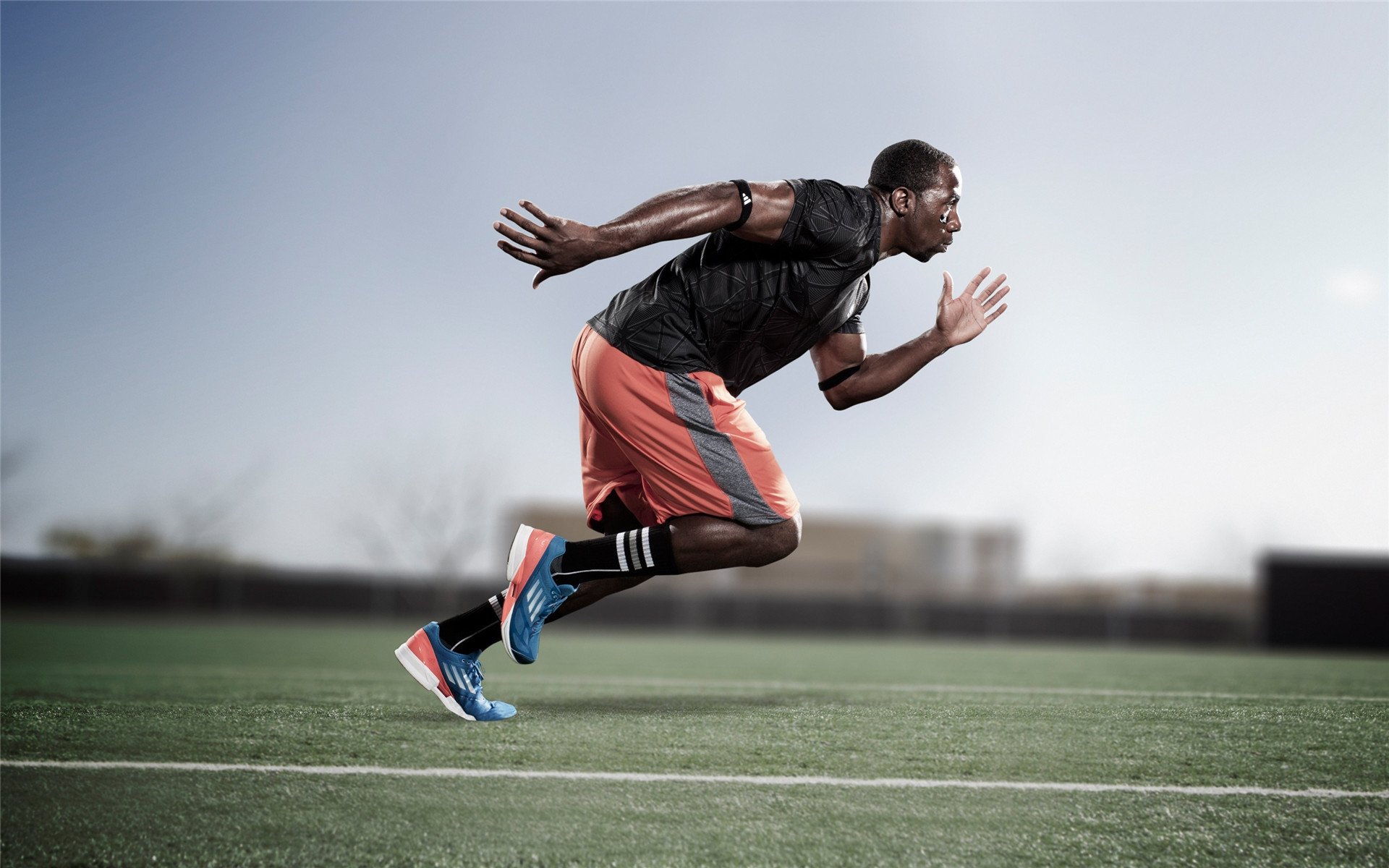 北欧神锋刷新纪录之夜，阿森纳险胜克罗地亚背后的战术博弈